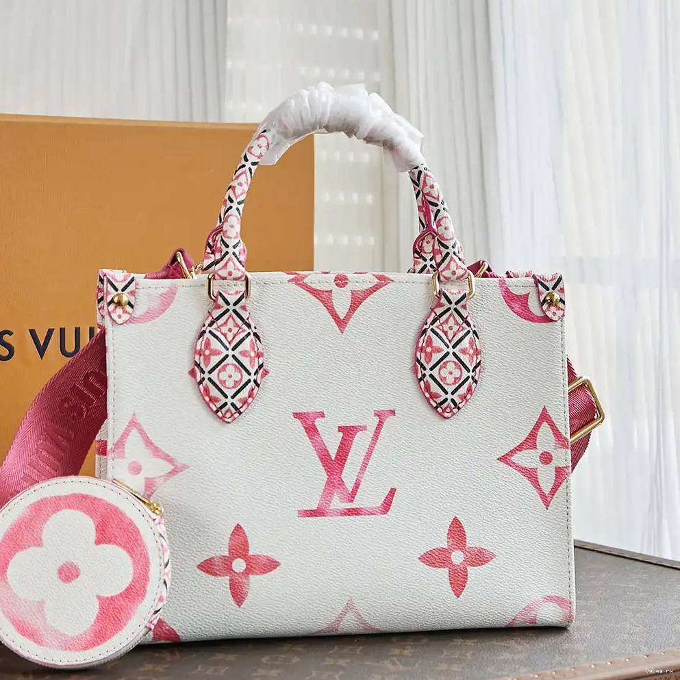 ONTHEGO PM LOUIS VUITTON 0429